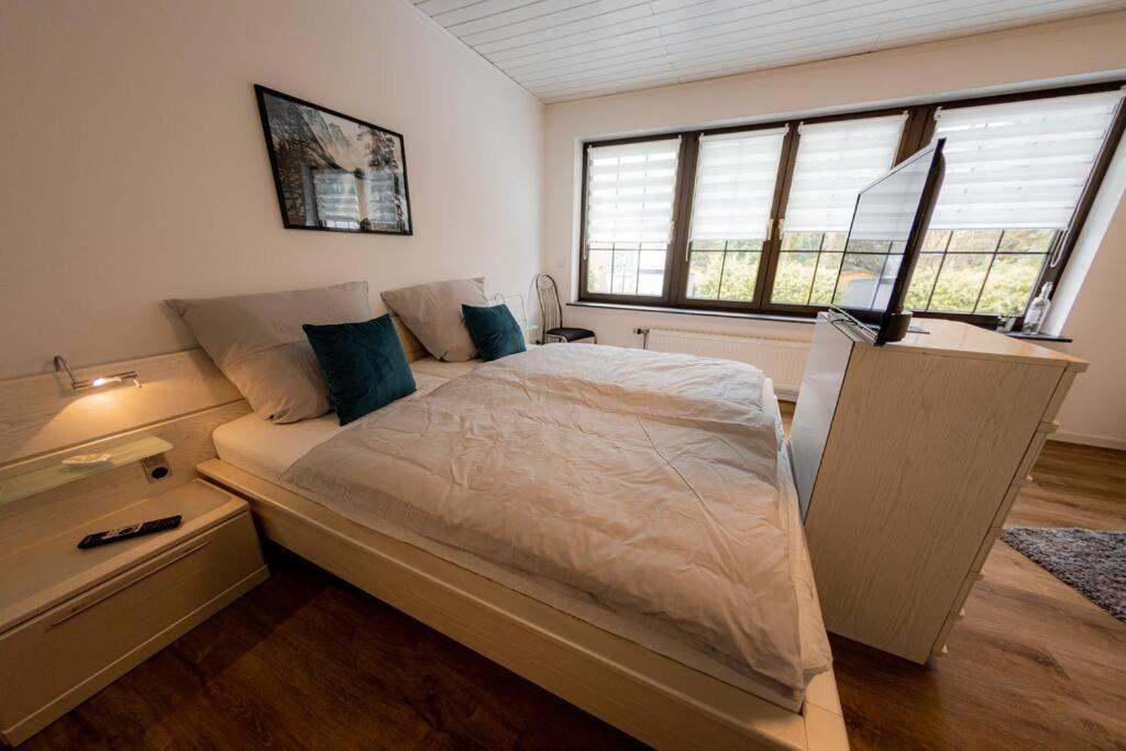 Wohnung Hirschhoehe Im Taunus Neu-Anspach Exterior photo